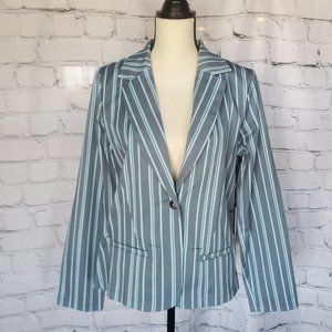 Rock and Roll Cowgirl, Fitted Blazer Blue Stripe Pattern, Button Closure,
